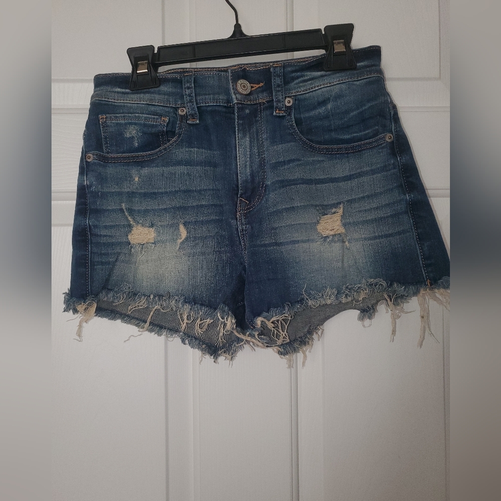 Express ripped denim shorts size 4 white